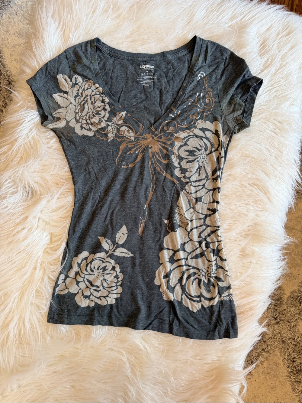 Express Charcoal V-Neck Tee with Cream Floral Print
